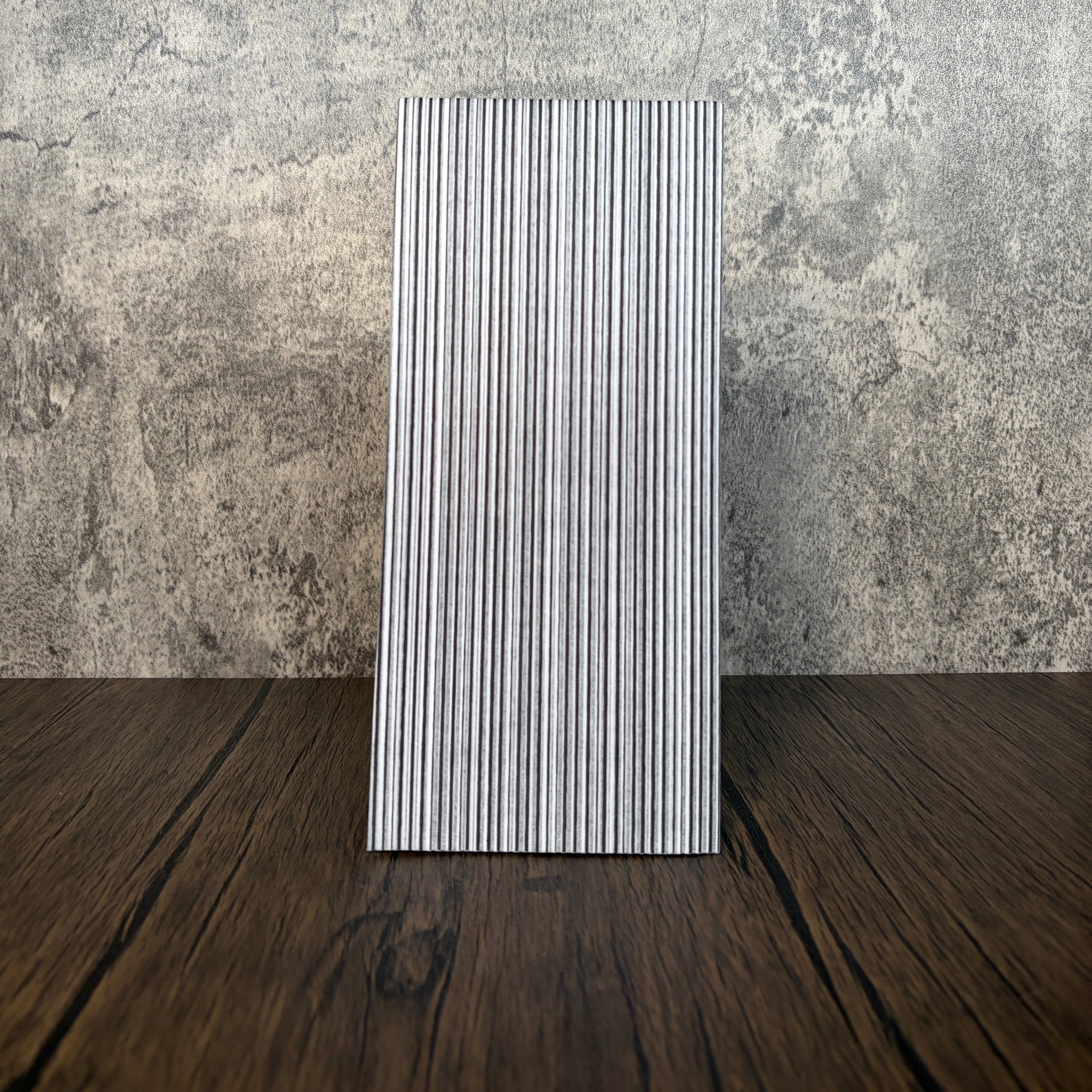 Black Stripe Tissue Paper: 5 Sheets