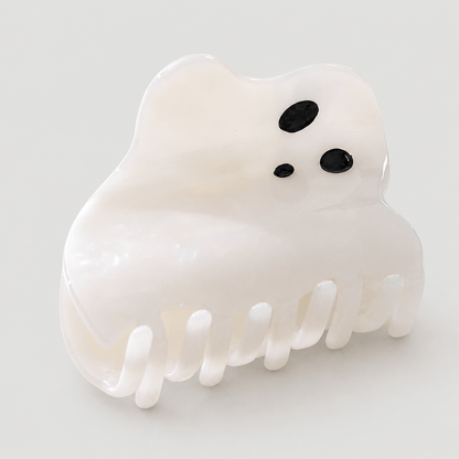 Ghost clip close-up